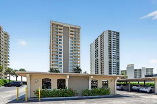 5440 N Ocean Dr, Singer Island, FL 33404 - Photo 36