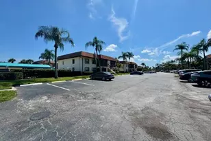 7214 Golf Colony Ct, Lake Worth, FL 33467 - Photo 32