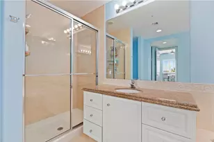 29 Harbour Isle Dr, Fort Pierce, FL 34949 - Photo 36