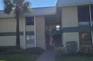 2302 Sunrise Blvd, Fort Pierce, FL 34982 - Photo 4