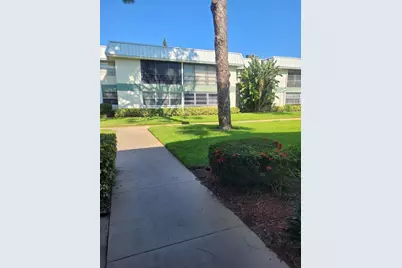 2302 Sunrise Boulevard #201, Fort Pierce, FL 34982 - Photo 6