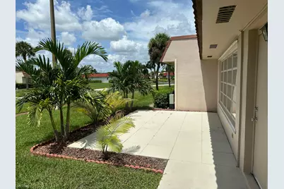 5775 W Fernley Drive W #112, West Palm Beach, FL 33415 - Photo 1