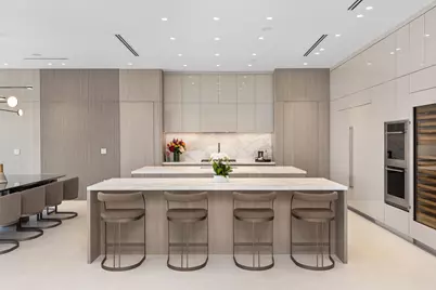 541 Golden Harbour Drive, Boca Raton, FL 33432 - Photo 14