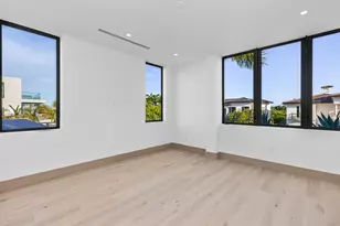 541 Golden Harbour Dr, Boca Raton, FL 33432 - Photo 52