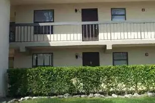 21911 Lake Forest Cir, Boca Raton, FL 33433 - Photo 1
