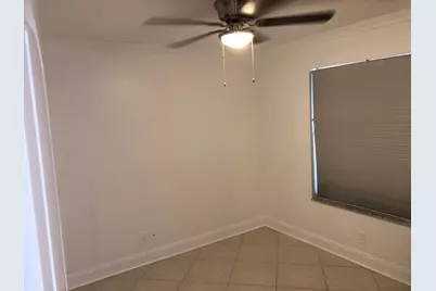 21911 Lake Forest Circle #204, Boca Raton, FL 33433 - Photo 10