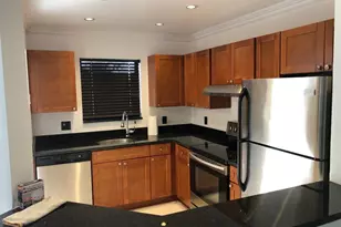 21911 Lake Forest Cir, Boca Raton, FL 33433 - Photo 4