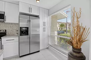 13725 Flora Pl, Delray Beach, FL 33484 - Photo 12