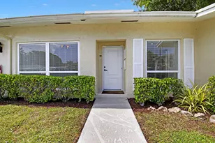 13725 Flora Pl, Delray Beach, FL 33484 - Photo 2
