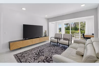13725 Flora Place, Unit C, Delray Beach, FL 33484 - Photo 6