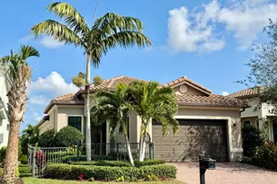 320 SE Fascino Cir, Port Saint Lucie, FL 34984 - Photo 2