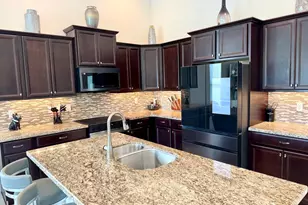 320 SE Fascino Cir, Port Saint Lucie, FL 34984 - Photo 18