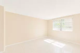 3090 NW 46th Ave, Lauderdale Lakes, FL 33313 - Photo 4
