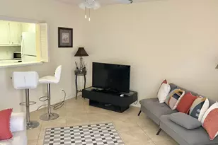 100 Ventnor E, Deerfield Beach, FL 33442 - Photo 6