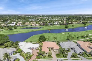 66 St James Dr, Palm Beach Gardens, FL 33418 - Photo 24