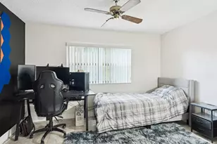 1891 N 61st Ave, Hollywood, FL 33024 - Photo 14