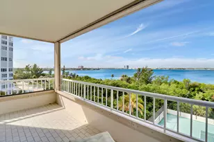 5250 N Ocean Dr, Singer Island, FL 33404 - Photo 38