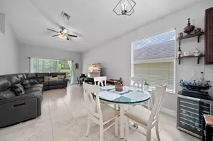 9760 Palm Breezes Dr Dr, Fort Pierce, FL 34945 - Photo 10