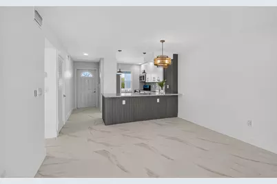 9886 Marina Boulevard #622, Boca Raton, FL 33428 - Photo 6
