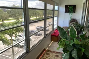 77 Mansfield B, Boca Raton, FL 33434 - Photo 10