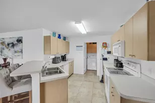 73 Golf Dr, Port Saint Lucie, FL 34952 - Photo 8