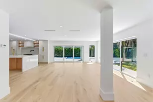 210 Gregory Rd, West Palm Beach, FL 33405 - Photo 10