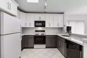 4635 Sextant Cir, Boynton Beach, FL 33436 - Photo 2