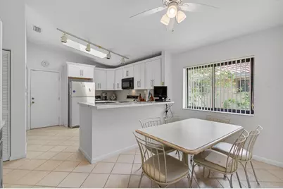 4635 Sextant Circle, Boynton Beach, FL 33436 - Photo 18