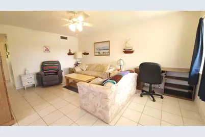 147 Bedford F, West Palm Beach, FL 33417 - Photo 2