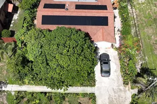 421 NW 7th Ct, Boynton Beach, FL 33426 - Photo 4