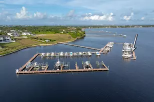 1280 NE Langford Ln, Jensen Beach, FL 34957 - Photo 2