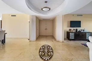 18911 Collins Ave, Sunny Isles Beach, FL 33160 - Photo 16