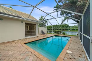 9190 Heathridge Dr, West Palm Beach, FL 33411 - Photo 2