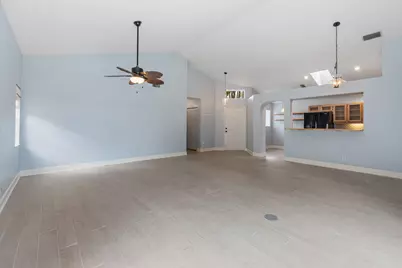 9190 Heathridge Drive, West Palm Beach, FL 33411 - Photo 6