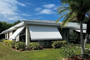 910 Savannas Point Dr, Fort Pierce, FL 34982 - Photo 2