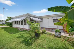 3051 NW 1st Dr, Pompano Beach, FL 33064 - Photo 44