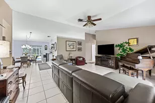 15884 N Rd, Loxahatchee Groves, FL 33470 - Photo 10