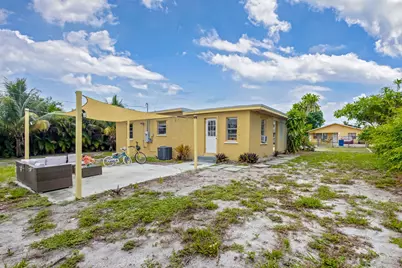 1136 W 7th Street, Riviera Beach, FL 33404 - Photo 46