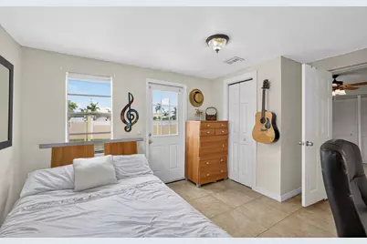 1136 W 7th Street, Riviera Beach, FL 33404 - Photo 22