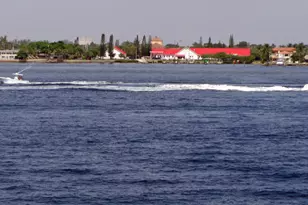 1025 Sugar Sands Blvd, Singer Island, FL 33404 - Photo 2