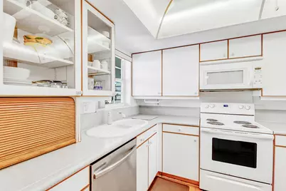 1025 Sugar Sands Boulevard #360, Singer Island, FL 33404 - Photo 16