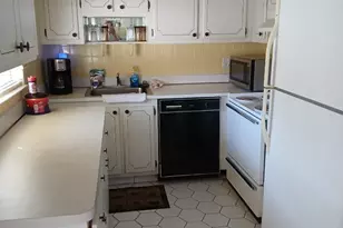 141 Saxony C Terrace, Delray Beach, FL 33446 - Photo 2