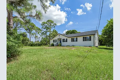 8920 66th Avenue, Sebastian, FL 32958 - Photo 4