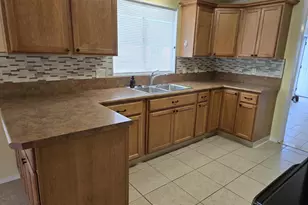 1586 SW 35th Cir, Okeechobee, FL 34974 - Photo 8