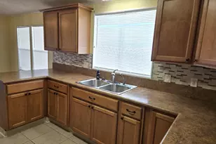 1586 SW 35th Cir, Okeechobee, FL 34974 - Photo 6