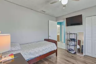 5928 Ithaca Cir W, Lake Worth, FL 33463 - Photo 4