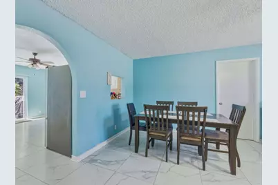 5928 Ithaca Circle W, Lake Worth, FL 33463 - Photo 8