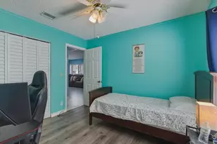 5928 Ithaca Cir W, Lake Worth, FL 33463 - Photo 2