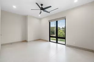 499 NE 4th St, Boca Raton, FL 33432 - Photo 68