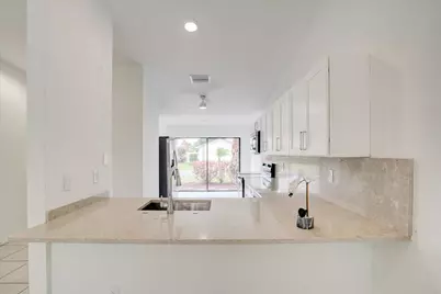 3 Fawlkland Circle, Boynton Beach, FL 33426 - Photo 12